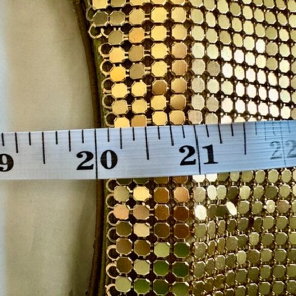 Vintage Gold Chainmail Crossbody Bag - Picture 12 of 12